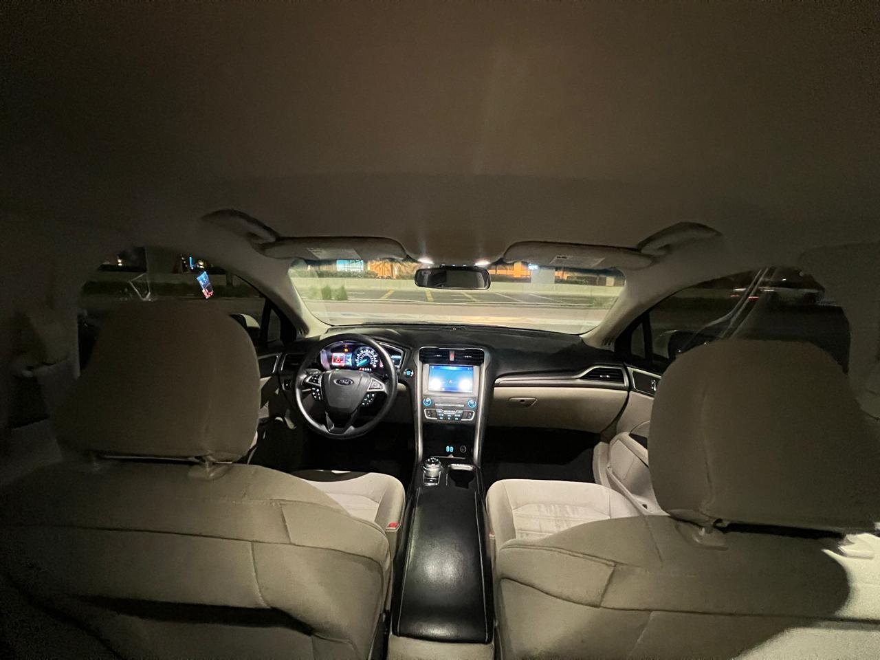FORD_FUSION_2020_INSIDE_2
